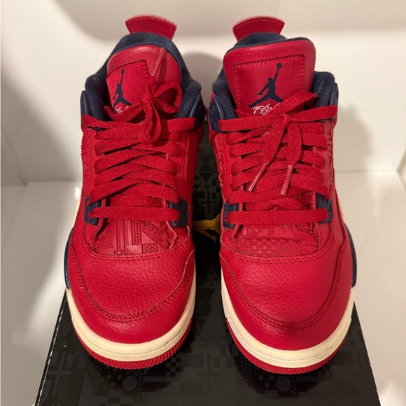 Jordan 4 Retro Red and Navy Sneakers - Picture 6 of 7